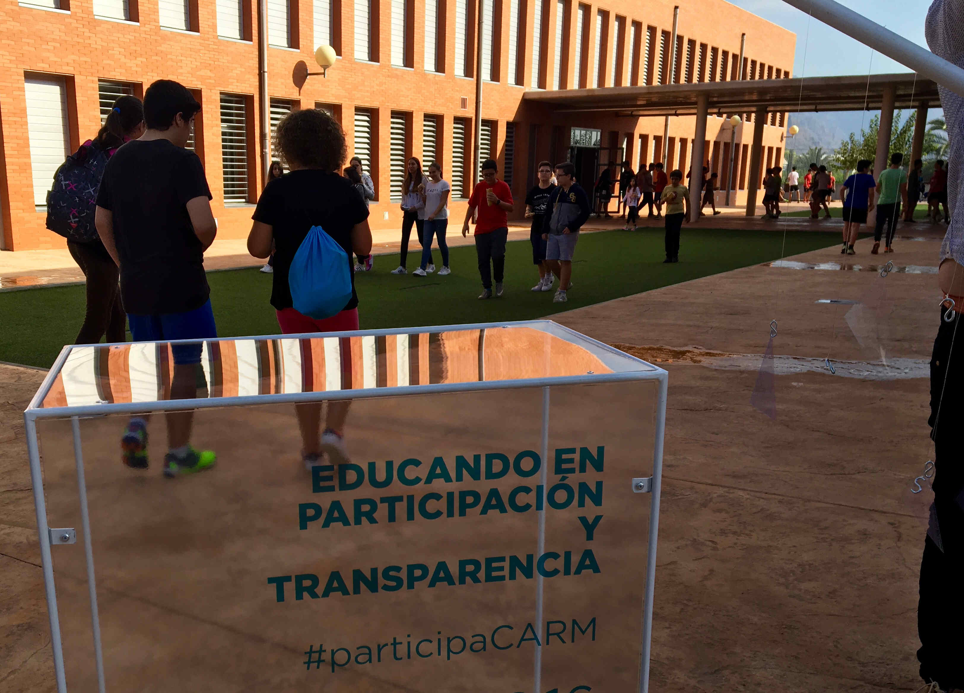 Actividades de fomento de la transparencia en educación